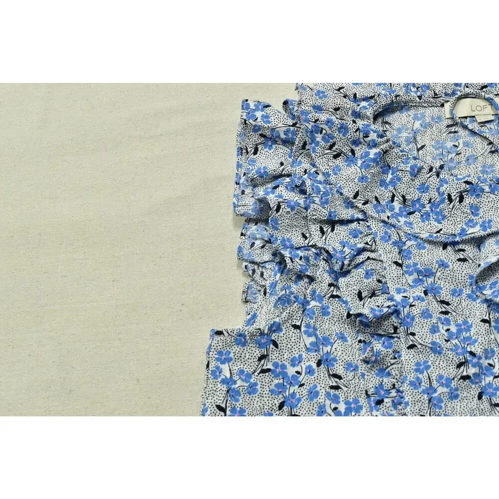 LOFT Women's Floral Ruffle Sleeveless Blouse Top Size M Blue White - Picture 7 of 8